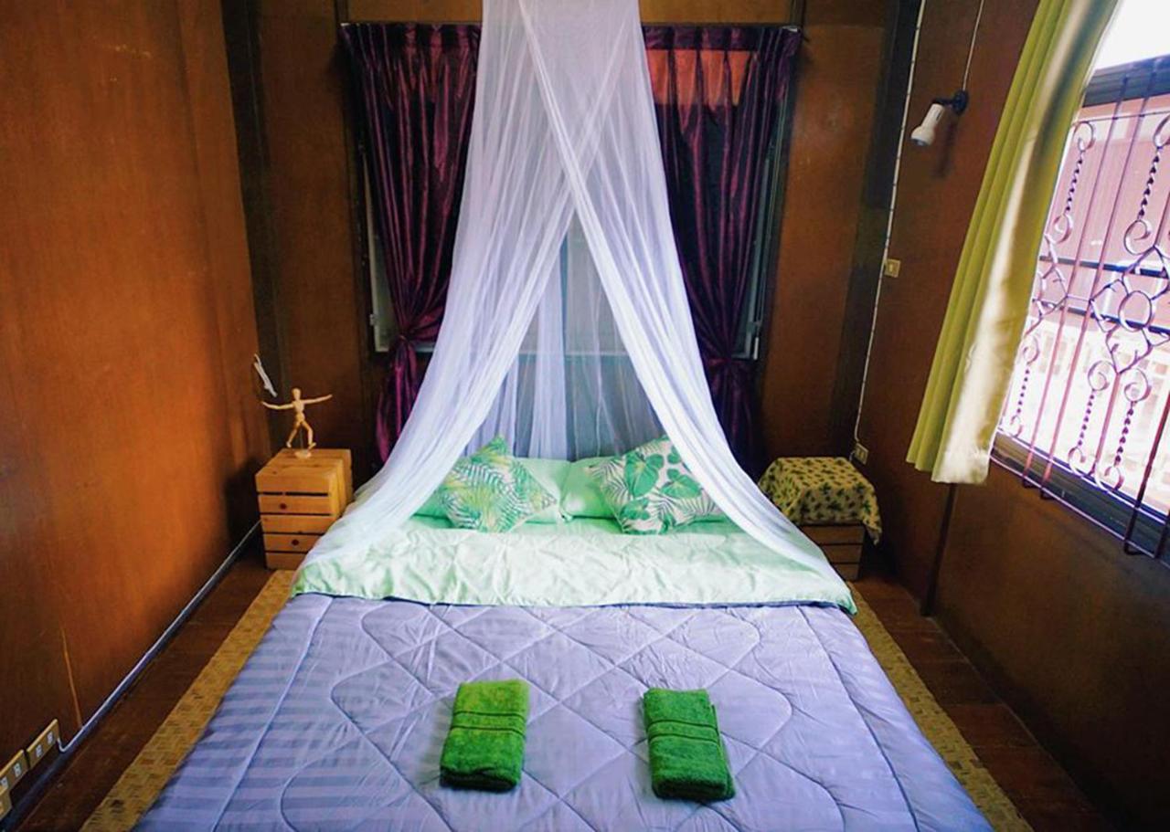 Oh My Bed Chiang Mai Hostel Exterior photo