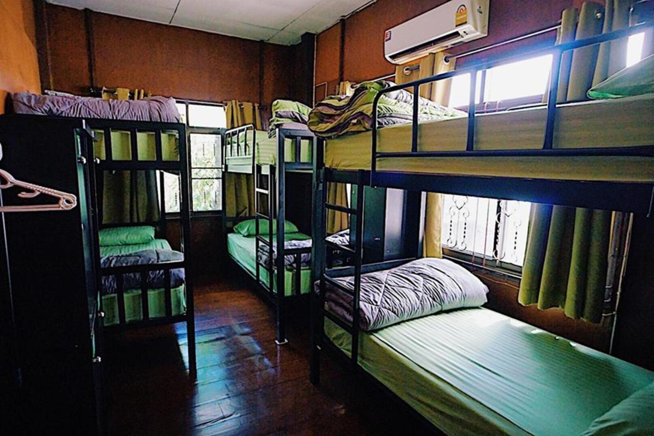 Oh My Bed Chiang Mai Hostel Exterior photo